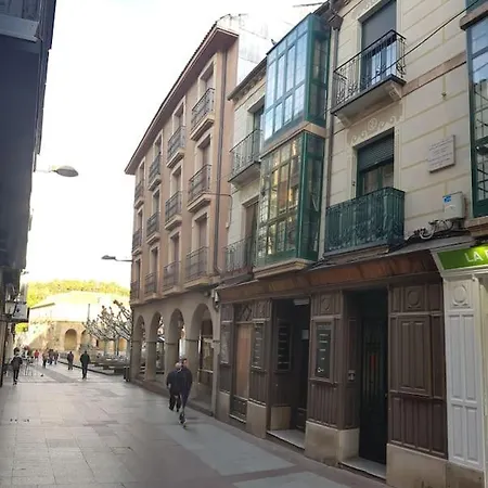 Apartamento Atico En El Centro Historico De Soria *